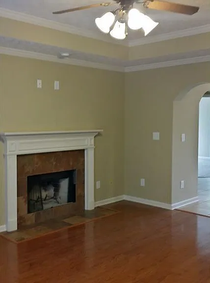 8709 Lindsey Ln — Photo 3