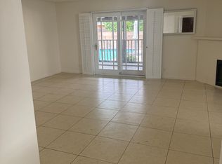 6915 Fallbrook Ave, West Hills, CA 91307