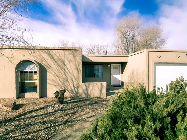 3925 Garcia St NE, Albuquerque, NM 87111