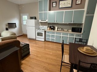 7704 Monument Dr #B, Grants Pass, OR 97526