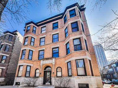 1705 N North Park Ave APT 2, Chicago, IL, 60614