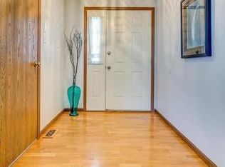 430 Chelsea Way Dr, Saint Charles, MO