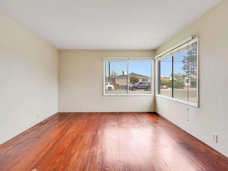358 Bristol Blvd #358 — Photo 3