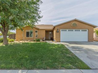 1890 Truman Dr, Madera, CA