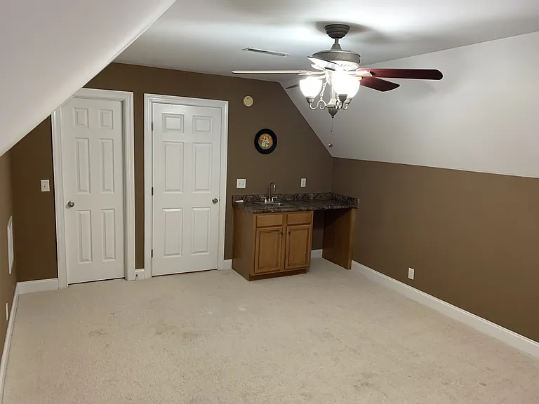 2715 Dora Elizabeth Ct — Photo 16