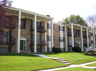 1230 E McDaniel St #8, Springfield, MO 65802