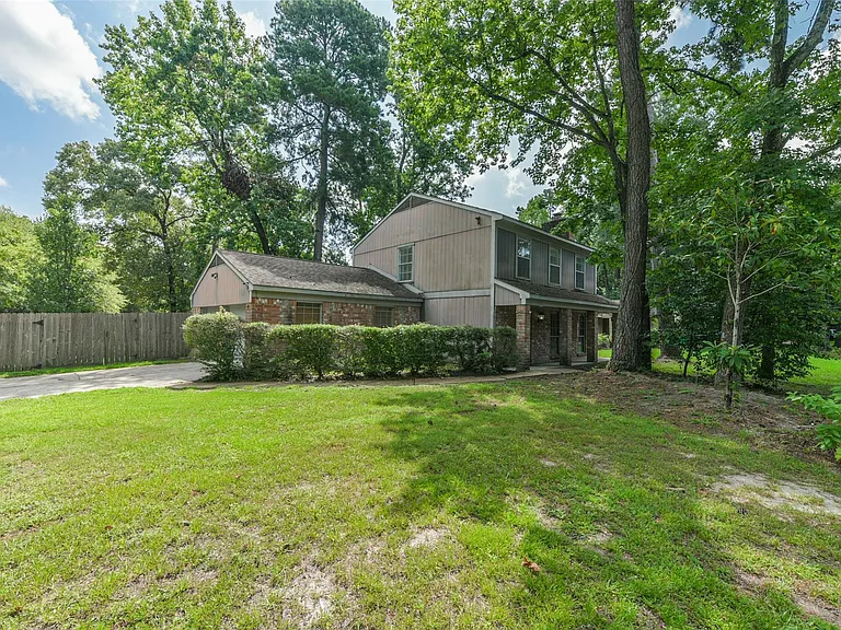 2203 Riverford Dr — Photo 6