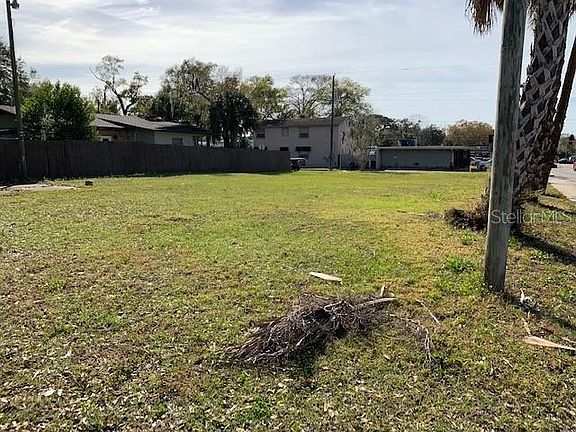 5th image of 211 E Sligh Ave