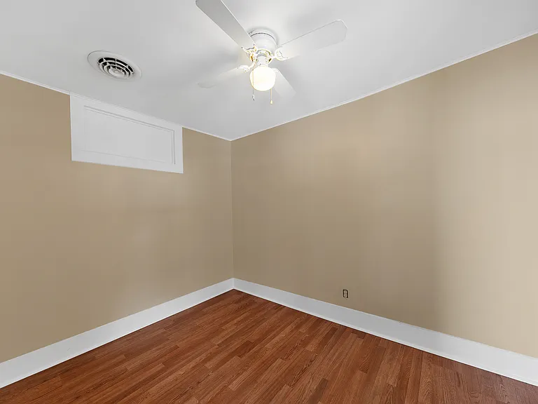 34-36 Malta Ave #2 — Photo 7