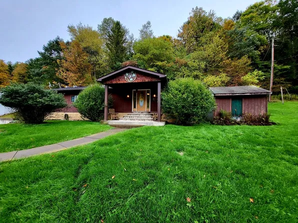 6006 Route 367, Laceyville, PA 18623