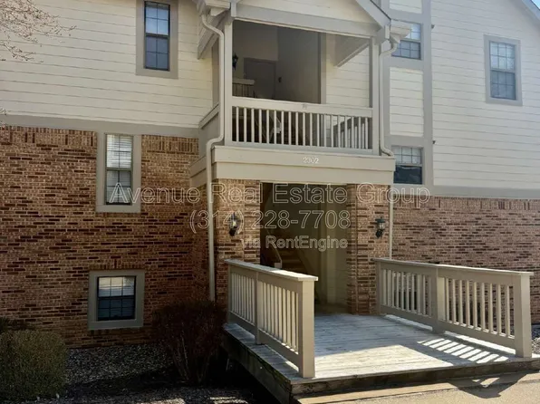2302 Canyonlands Dr APT E, Maryland Heights, MO 63043
