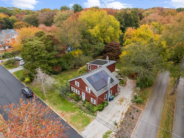 22 Quarry Road, Waterford, CT 06385