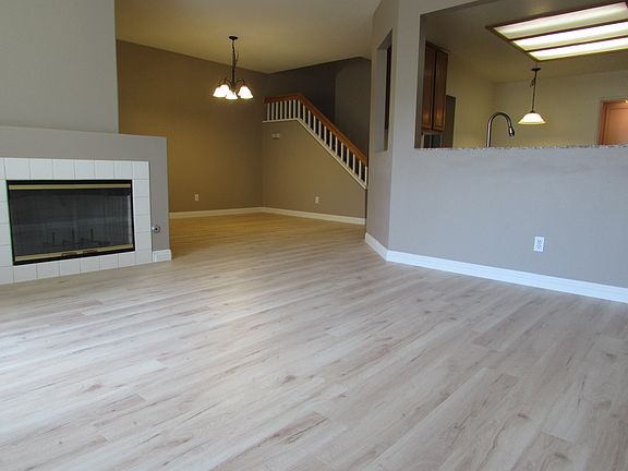 3rd image of 1032 N Turner Ave APT 220