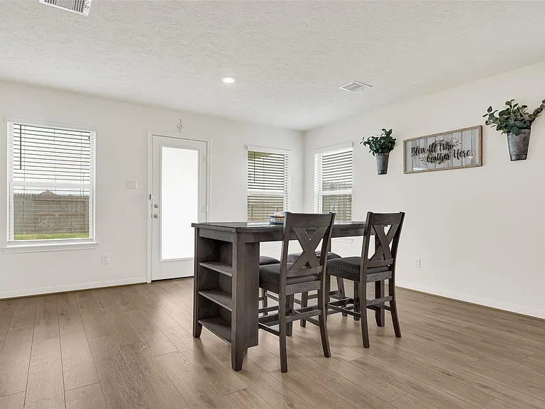 5510 Blackbird Ln — Photo 5