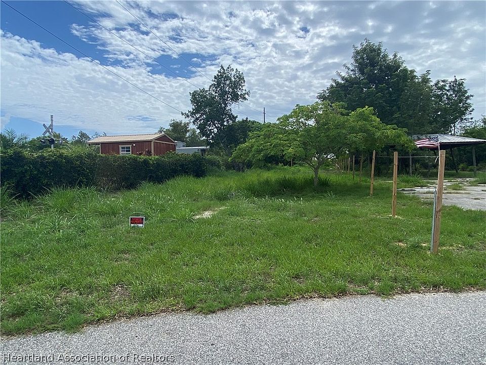 1st image of 161 Lake June Dr