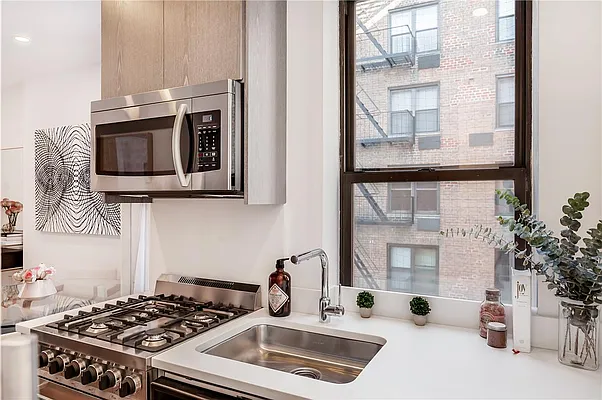 Sold by Time Equities, Inc. | media 17