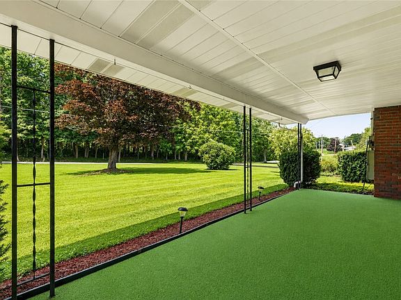 4th image of 2065 Prospect Rd