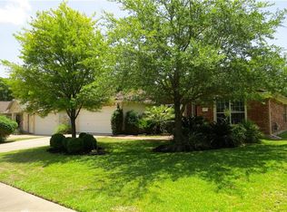 4721 Interlachen Ln, Austin, TX 78747
