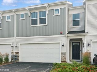 2543 Geranium Way, Rolling Meadows, IL 60008