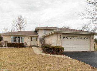 547 W Woodlawn Rd, New Lenox, IL 60451