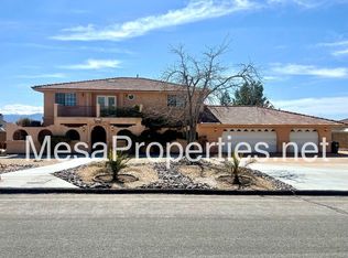 18633 Kamana Rd, Apple Valley, CA 92307