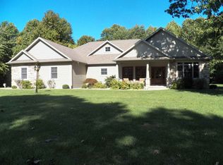 55851 Pyrenees Pl, Middlebury, IN 46540