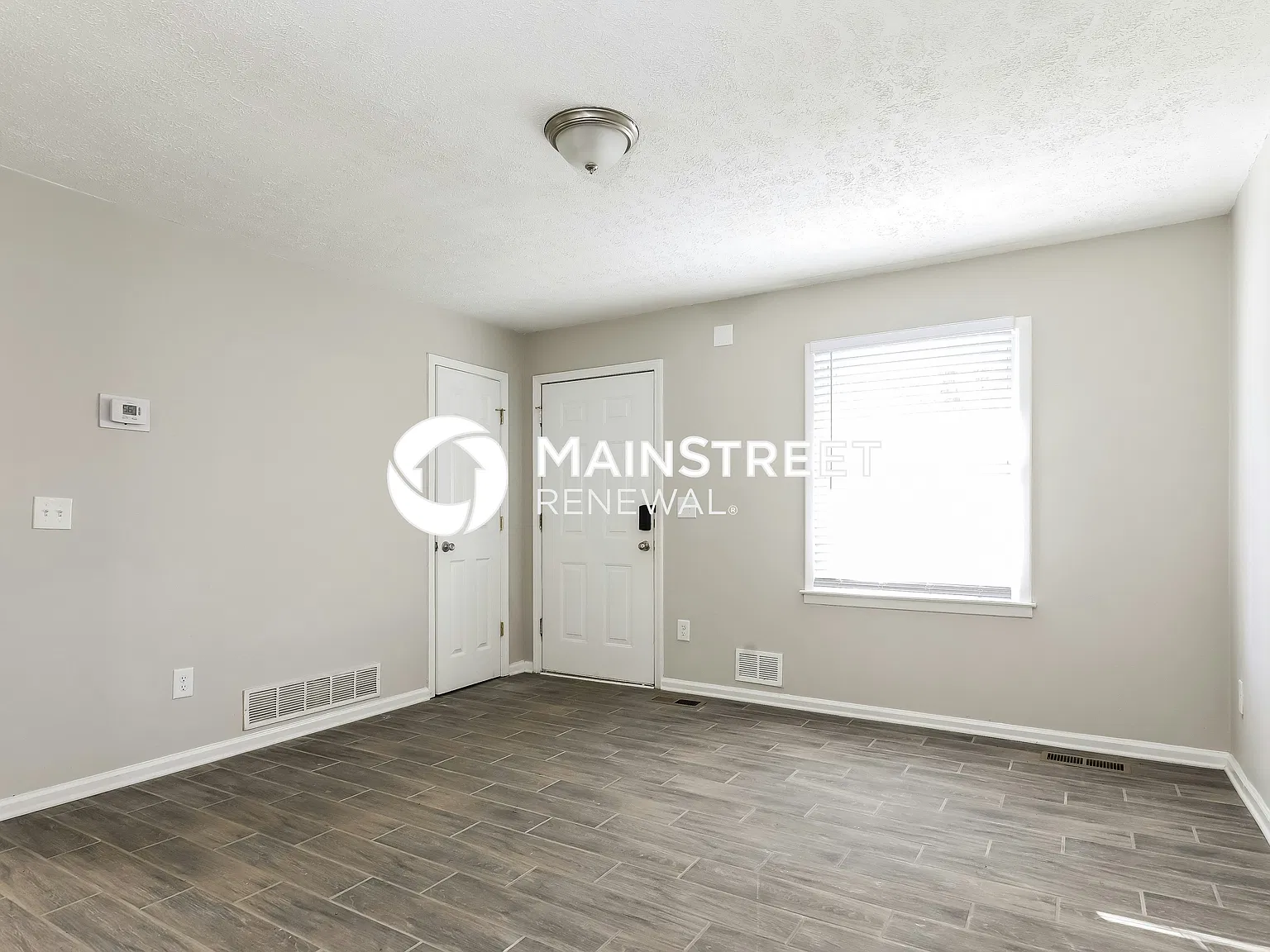 109 Woodhaven Dr — Photo 2