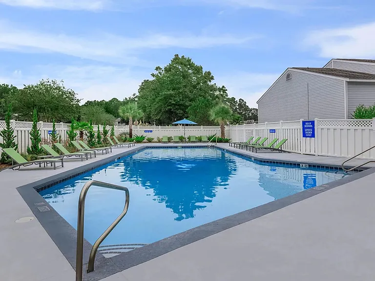 Azure Cove Apartment Homes — Photo 15