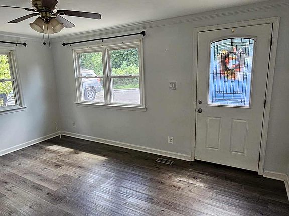 5th image of 10902 Piedmont Dr