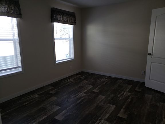 4th image of 47 Bluebird Hill Dr #126