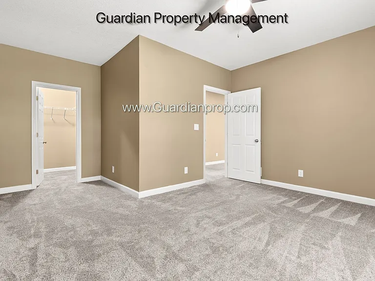 9704 Emerson Ct — Photo 24