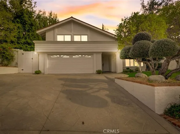 11344 Porter Valley Dr, Porter Ranch, CA 91326