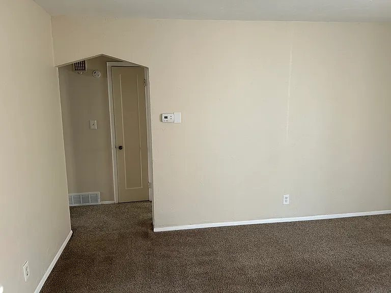 3320 E Congress Ave — Photo 36