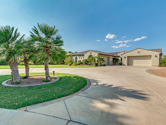 4th image of 2816 E Dennisport Ct