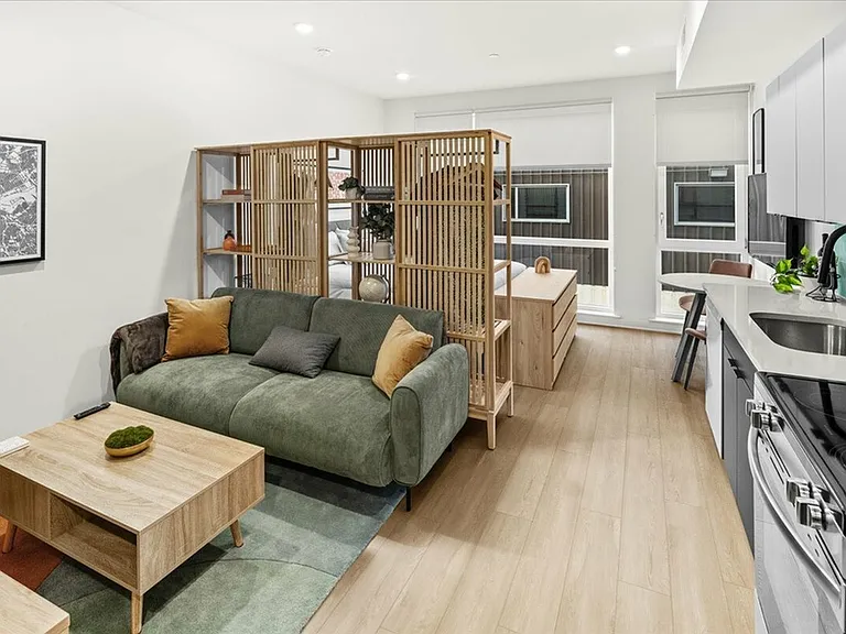 Studio Unit