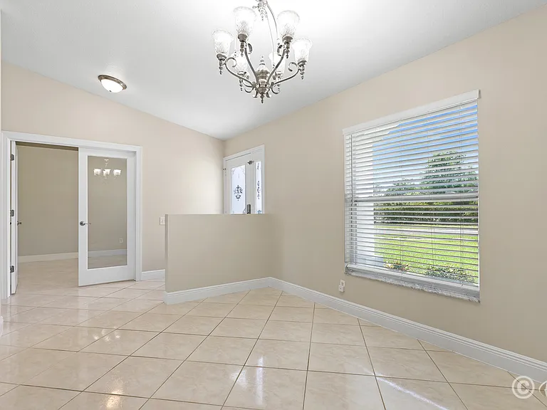 6447 Clair Shore Dr — Photo 5