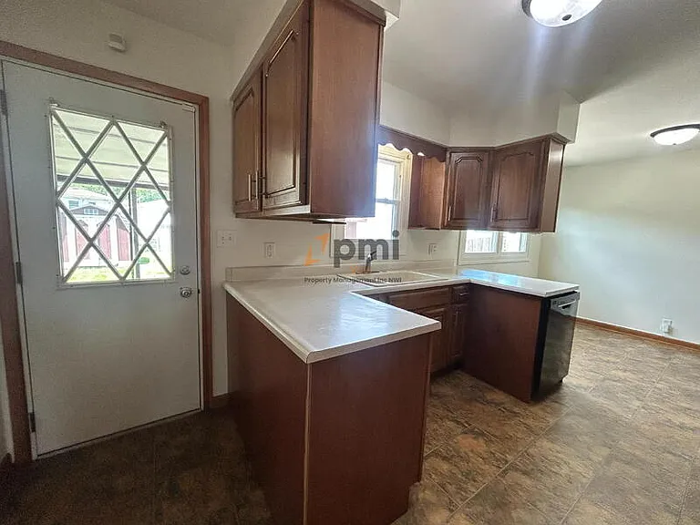 8136 Grace Pl — Photo 6