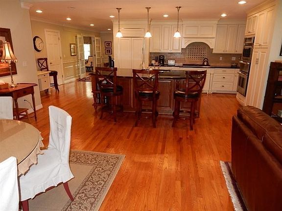 4th image of 7502 Quailhollow Dr