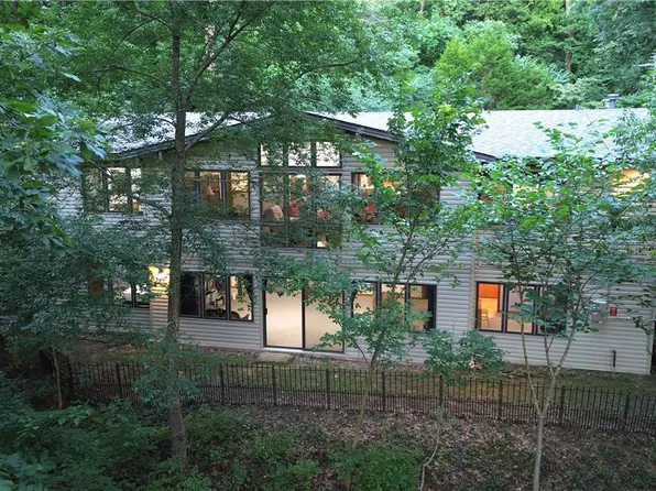 1524 N Hunter Dr, Fayetteville, AR 72701