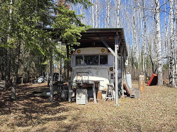 5th image of 43 Lummi Rd