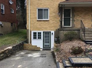 344 Pennoak Dr, Pittsburgh, PA 15235