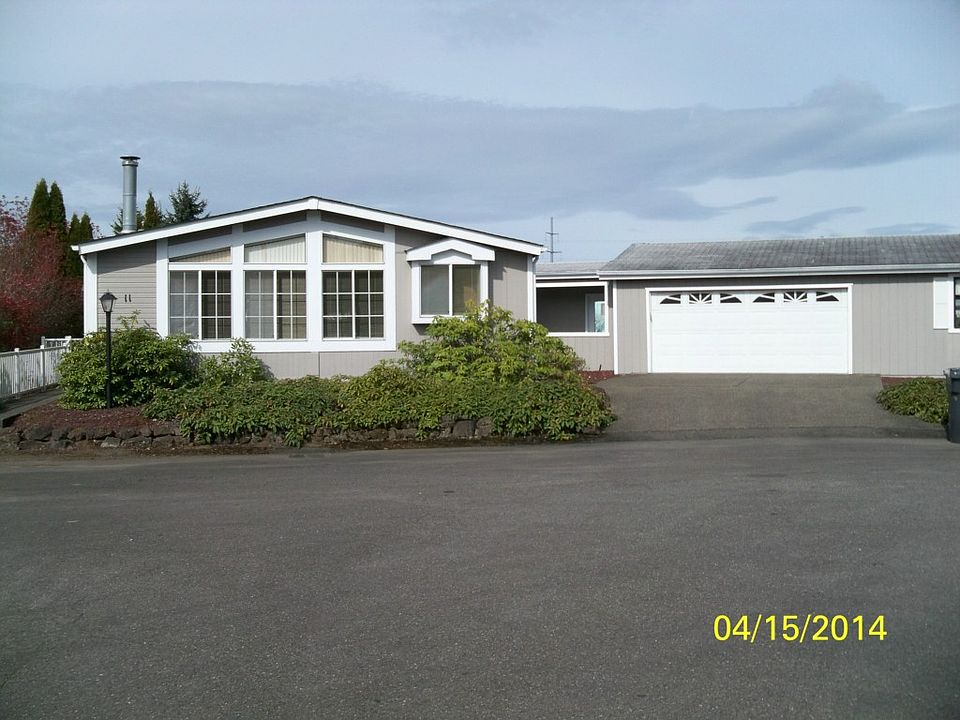 1st image of 11 Reindeer Ln