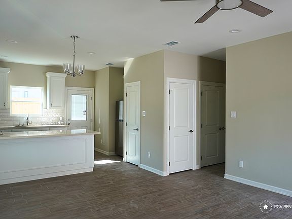 3rd image of 1024 N Abbey Ave #C