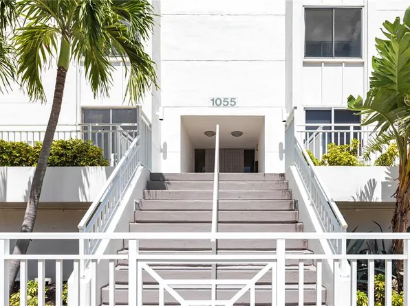 1055 W Peppertree Dr #106AA, Sarasota, FL 34242