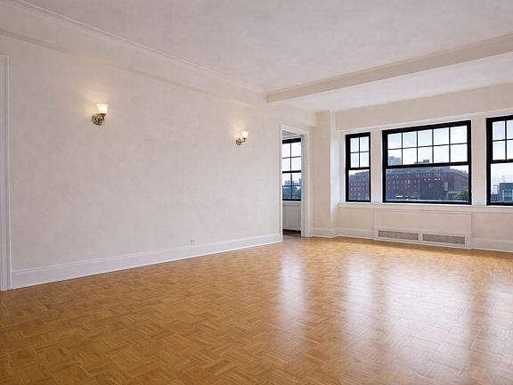 2nd image of 95 Christopher St APT 9O