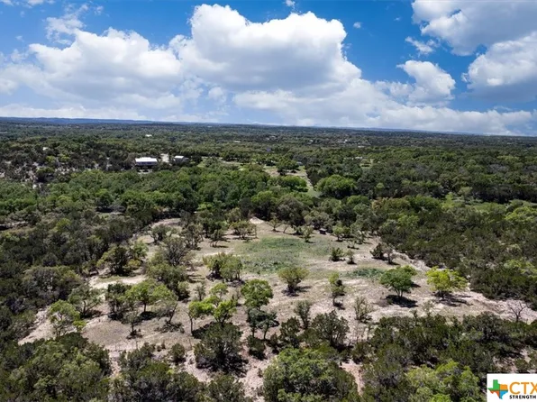 729 Rabbit Rd, Wimberley, TX 78676