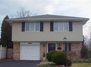 132 Johnson Ave, Mahwah, NJ 07430