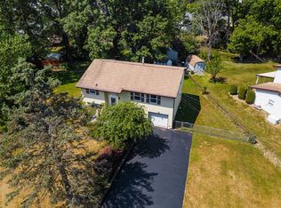 275 Cabot Ct, Fishkill, NY 12524