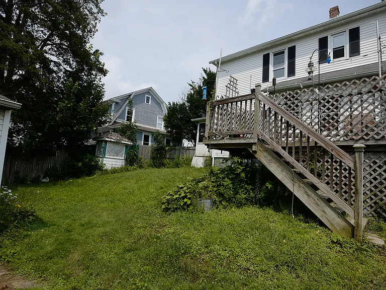 58 Davis St — Photo 15
