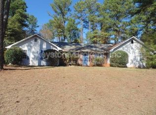 275 Honda Ct, Stockbridge, GA 30281